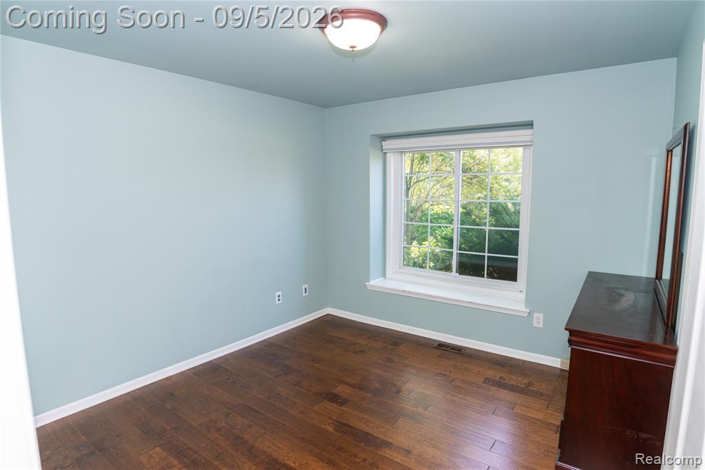 50576 Commons Drive Property Photo 23
