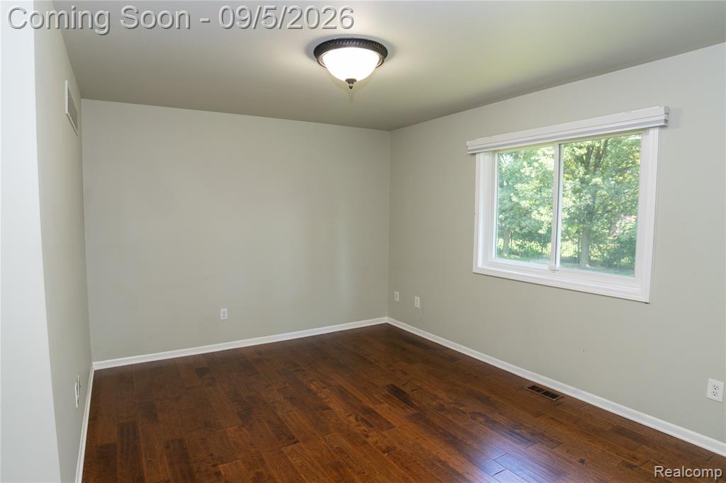 50576 Commons Drive Property Photo 25