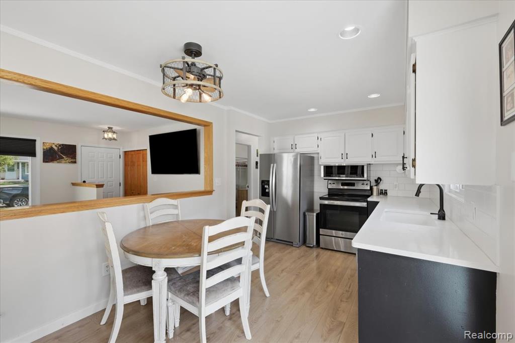 316 Tamarac Drive Property Photo 11