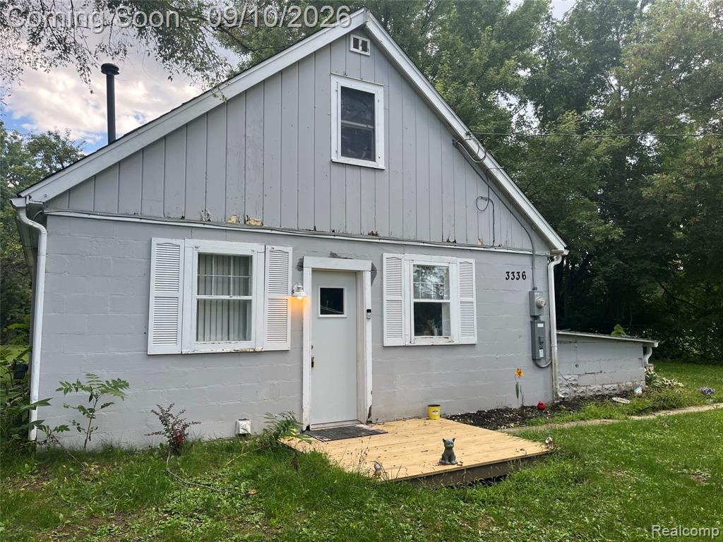 3336 E Pierson Rd Property Photo 1