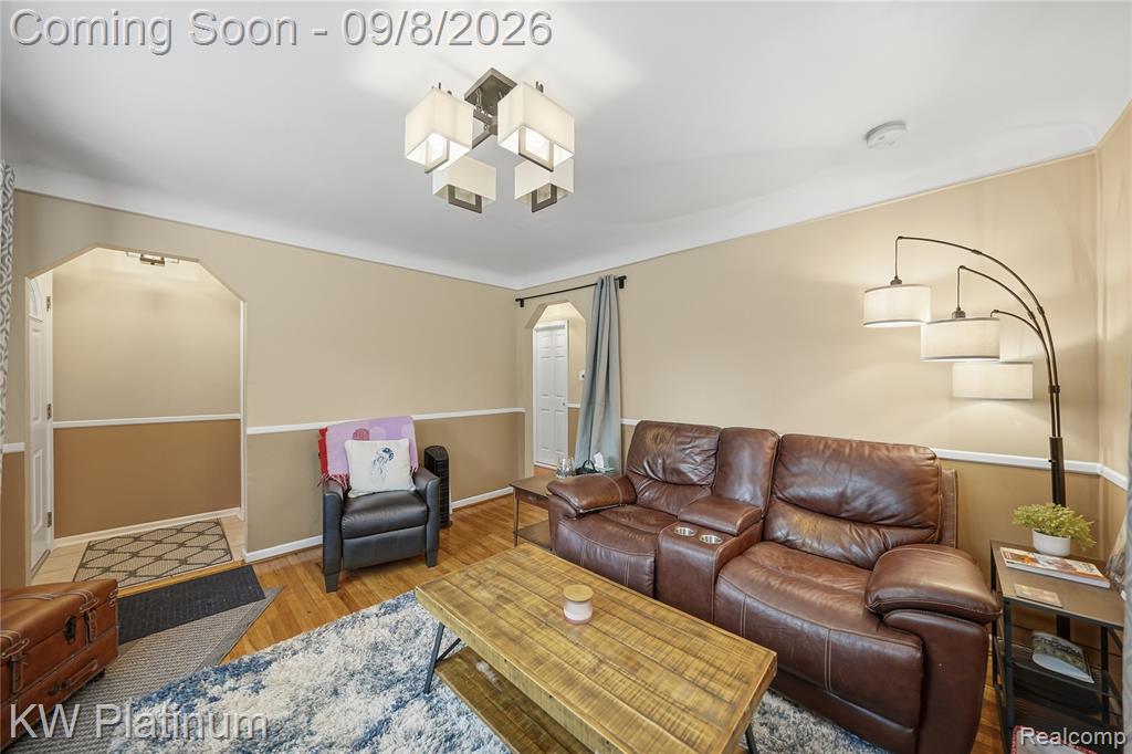 116 S Custer Avenue Property Photo 8