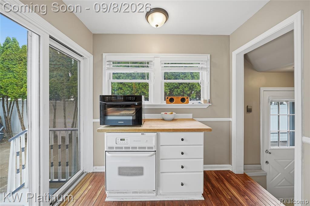 116 S Custer Avenue Property Photo 12