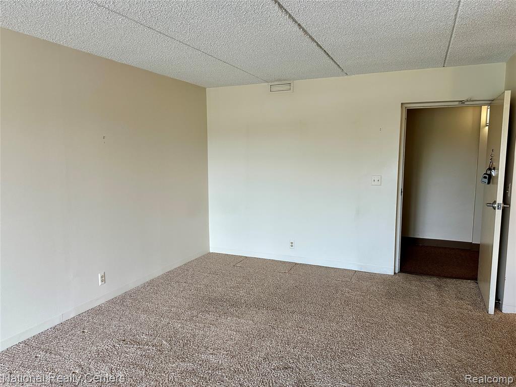 21800 Morley Avenue Property Photo 14