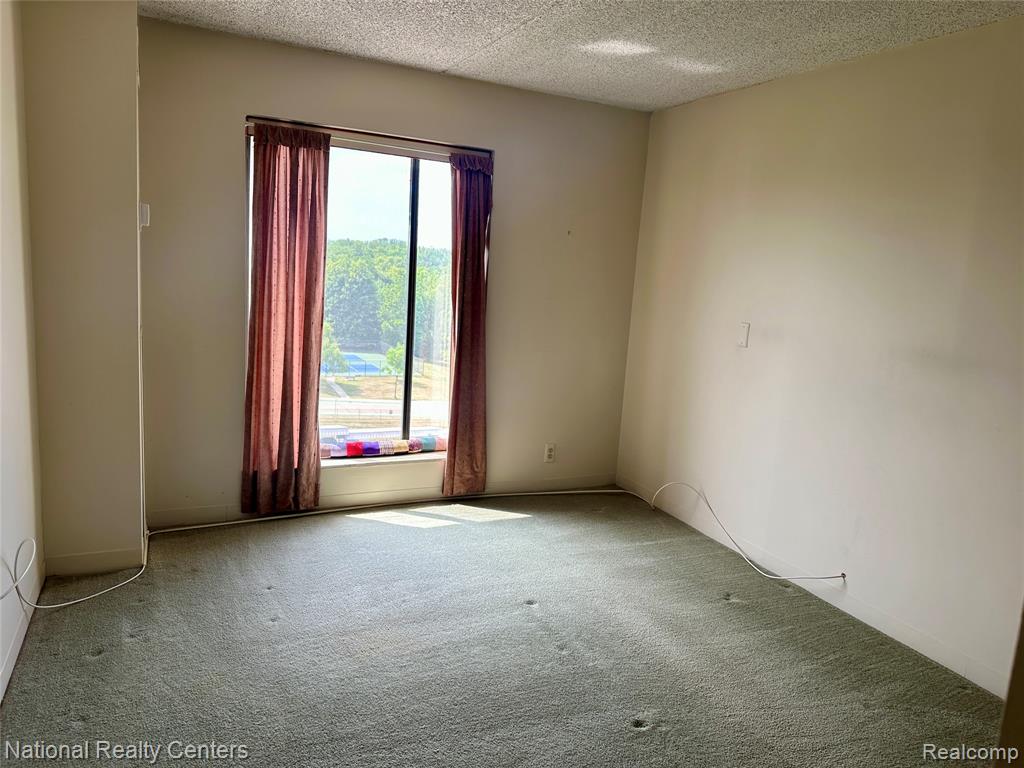 21800 Morley Avenue Property Photo 17