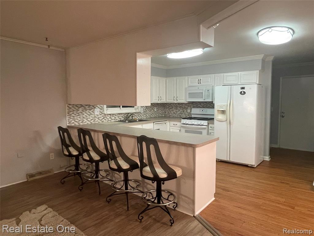 1910 Harwood Drive Property Photo 20