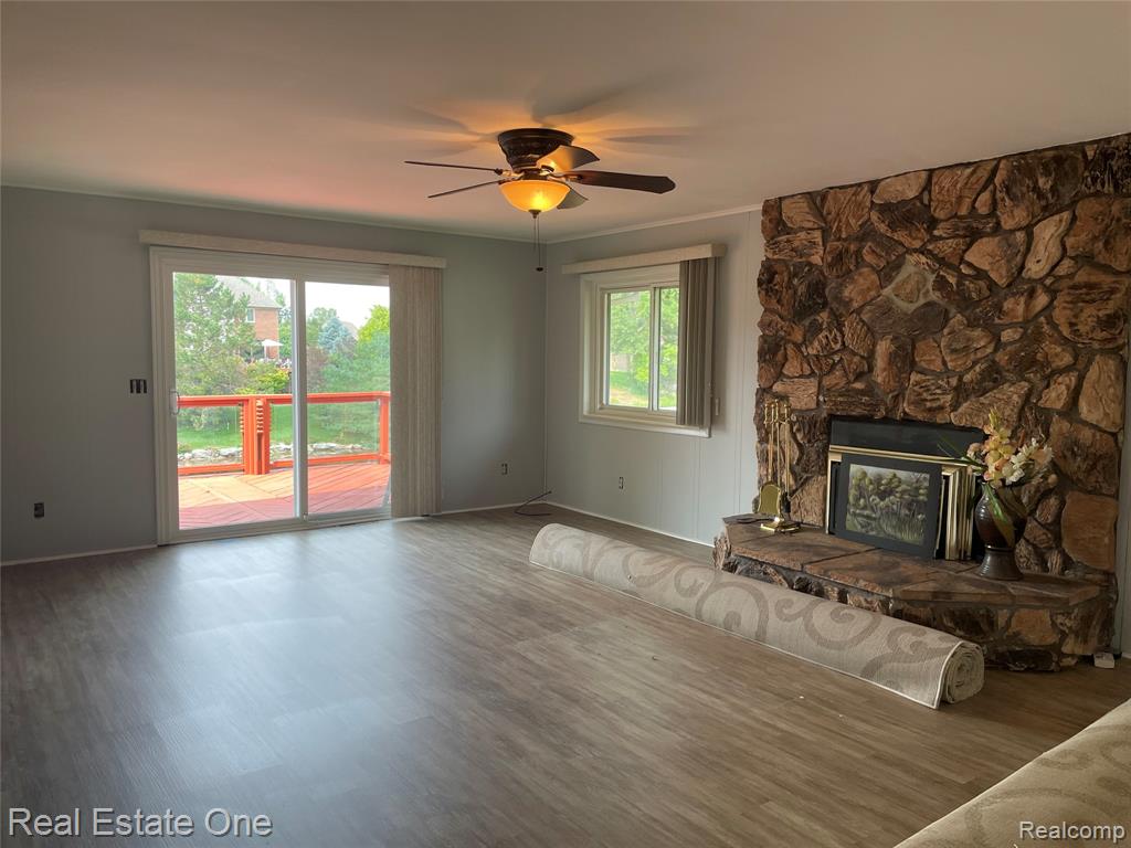 1910 Harwood Drive Property Photo 22