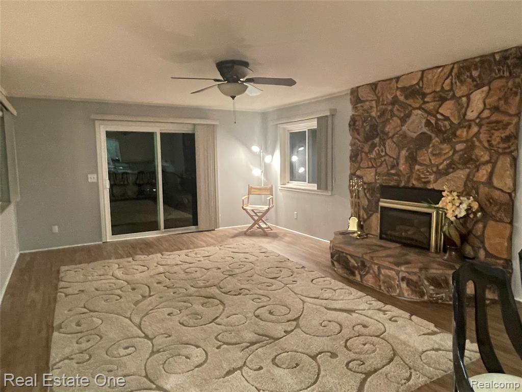 1910 Harwood Drive Property Photo 23