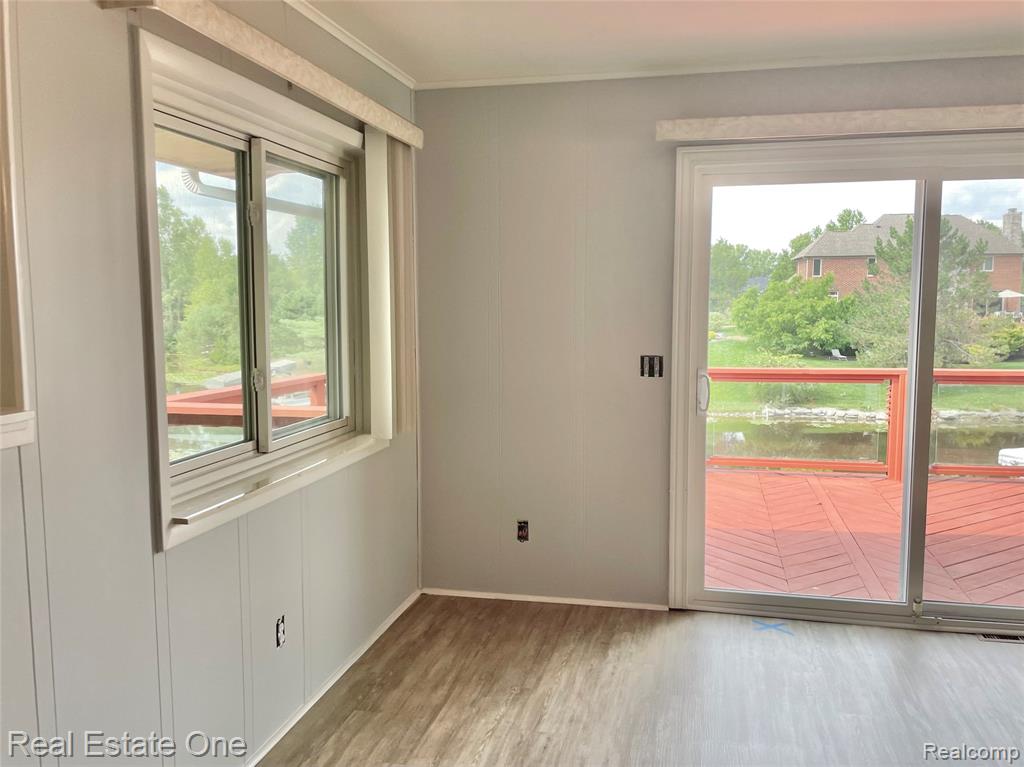 1910 Harwood Drive Property Photo 24