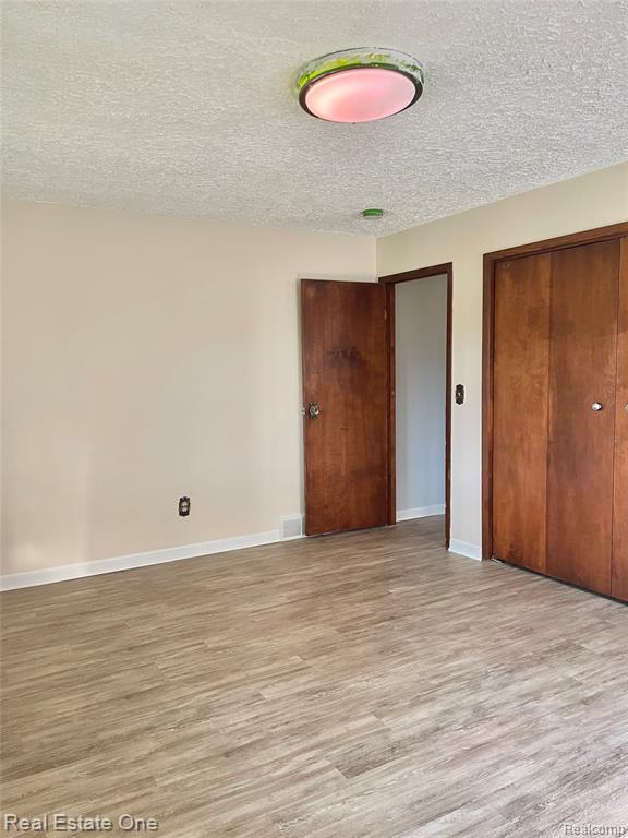 1910 Harwood Drive Property Photo 39