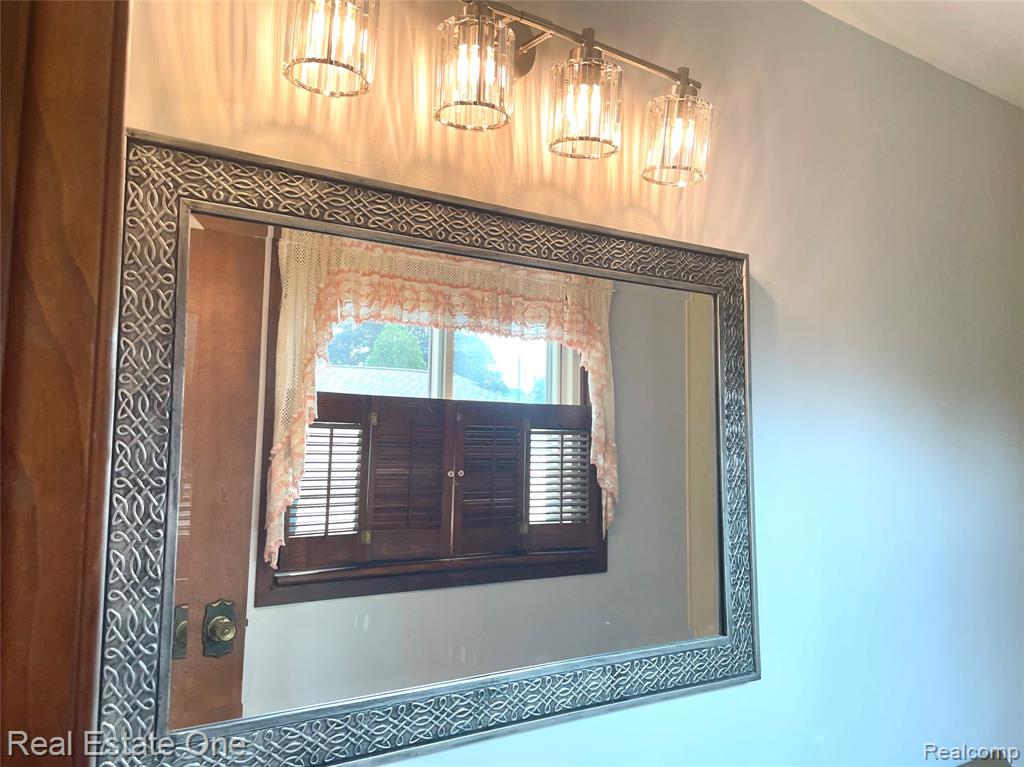 1910 Harwood Drive Property Photo 41