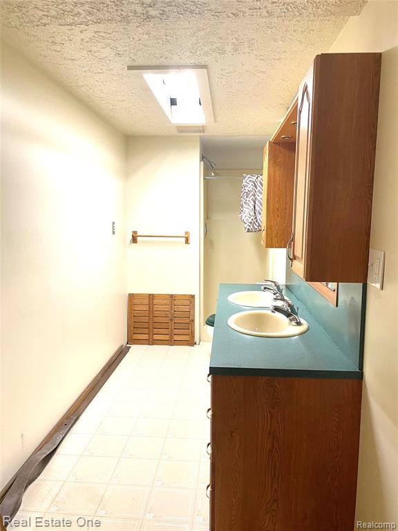 1910 Harwood Drive Property Photo 53