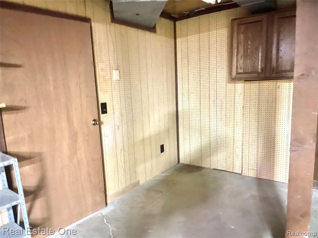 1910 Harwood Drive Property Photo 72