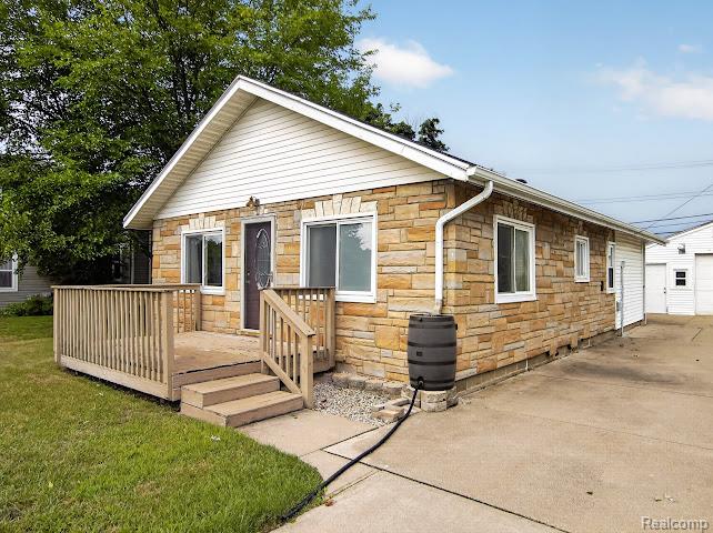 412 Dorothy Street Property Photo 1