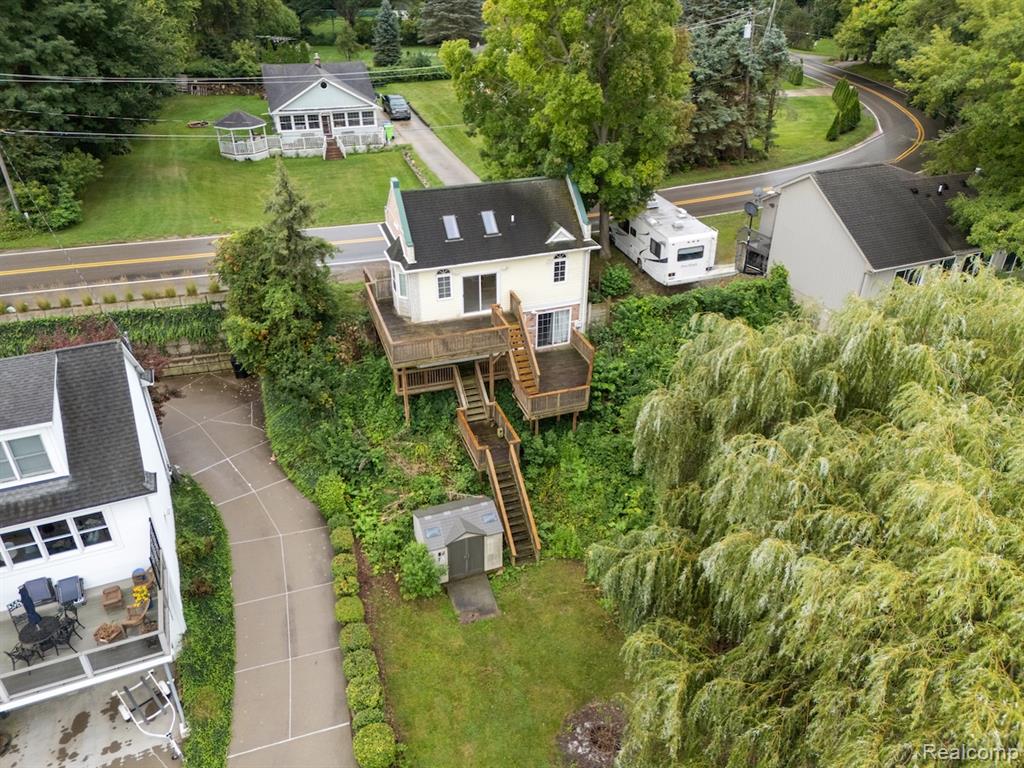 1821 Maxfield Road Property Photo 3