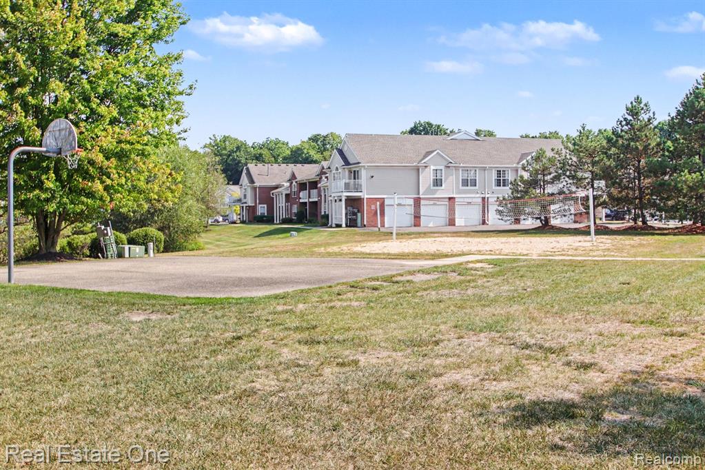 15881 Morningside Property Photo 17