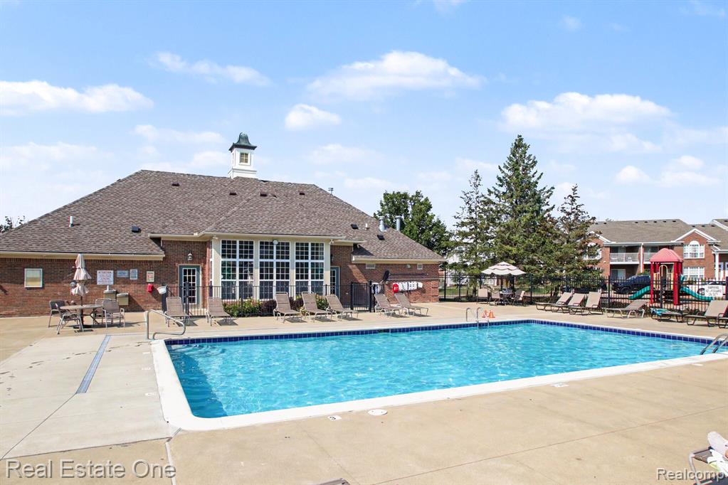 15881 Morningside Property Photo 18