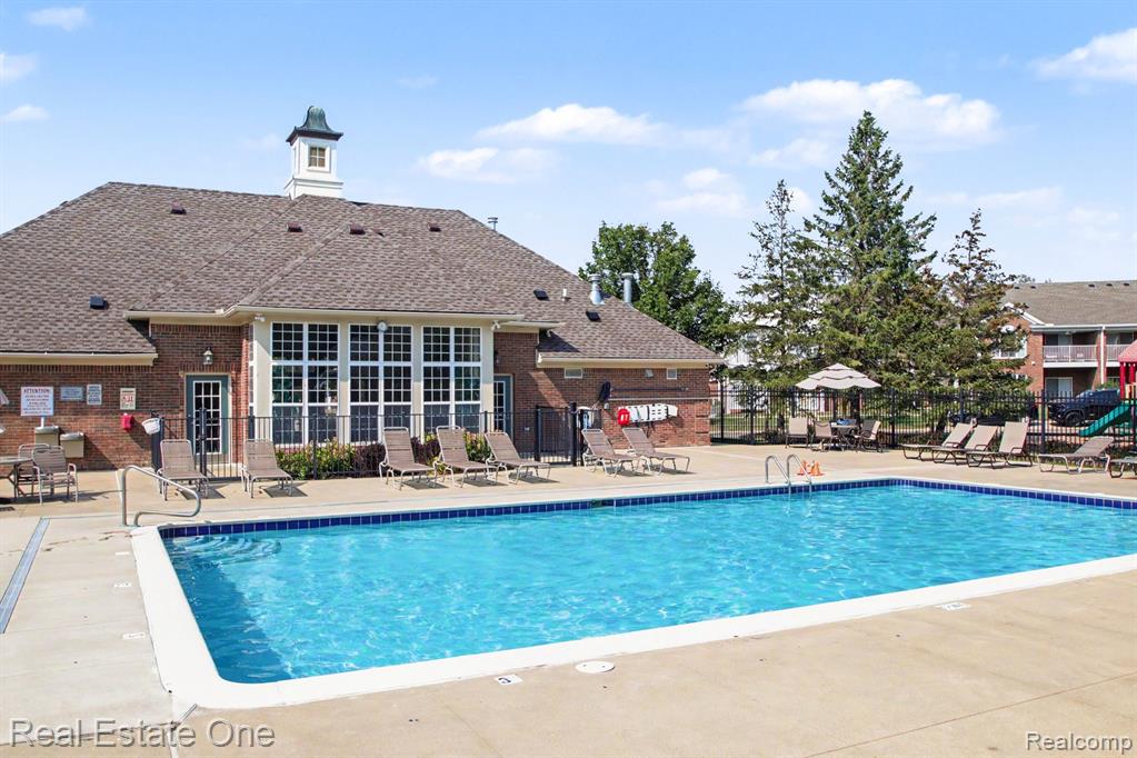 15881 Morningside Property Photo 19