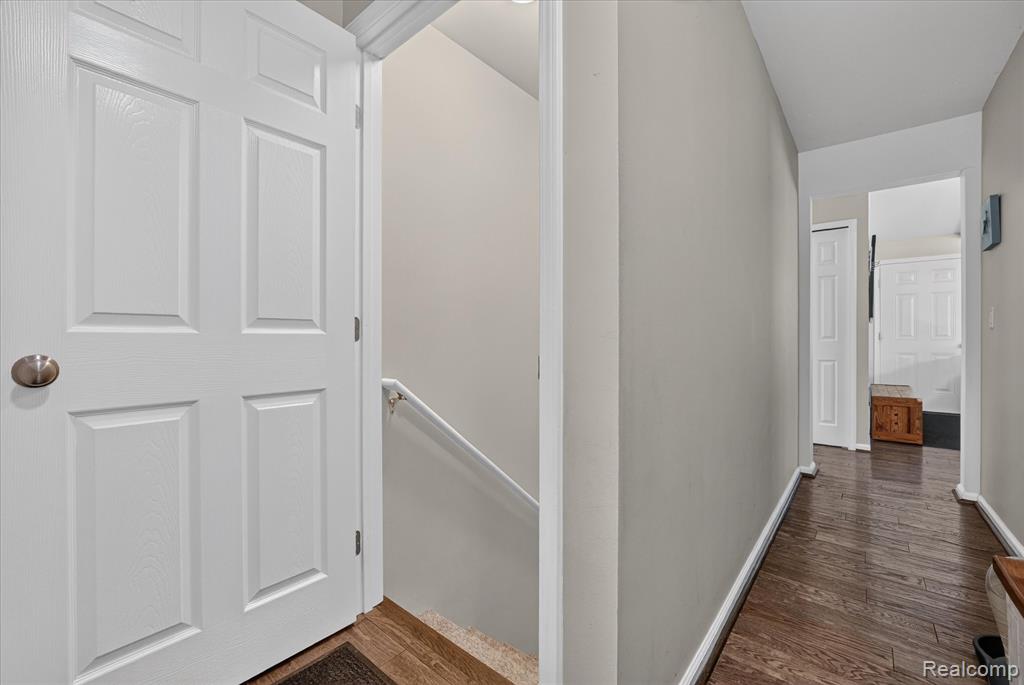 734 Kent Street Property Photo 27
