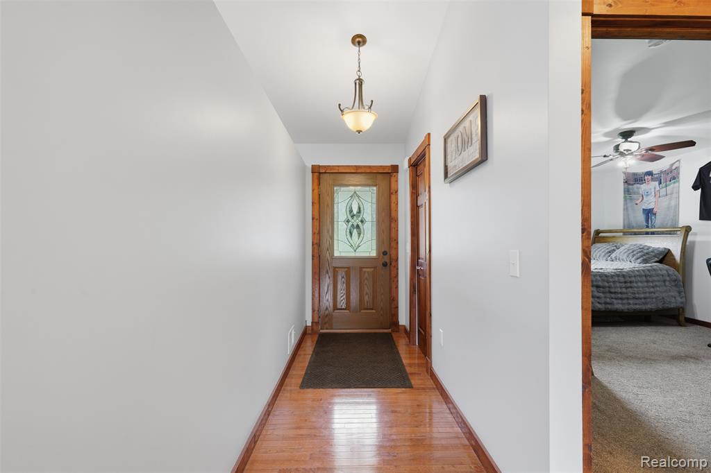 7433 Mabley Hill Road Property Photo 7
