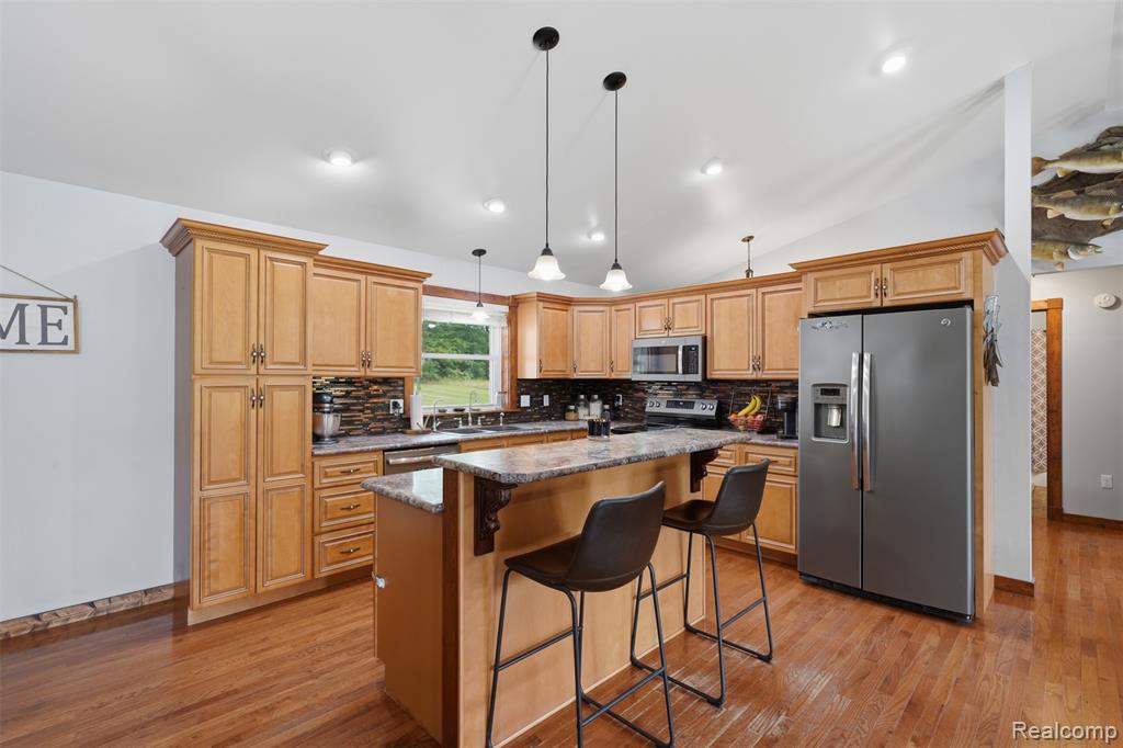 7433 Mabley Hill Road Property Photo 12