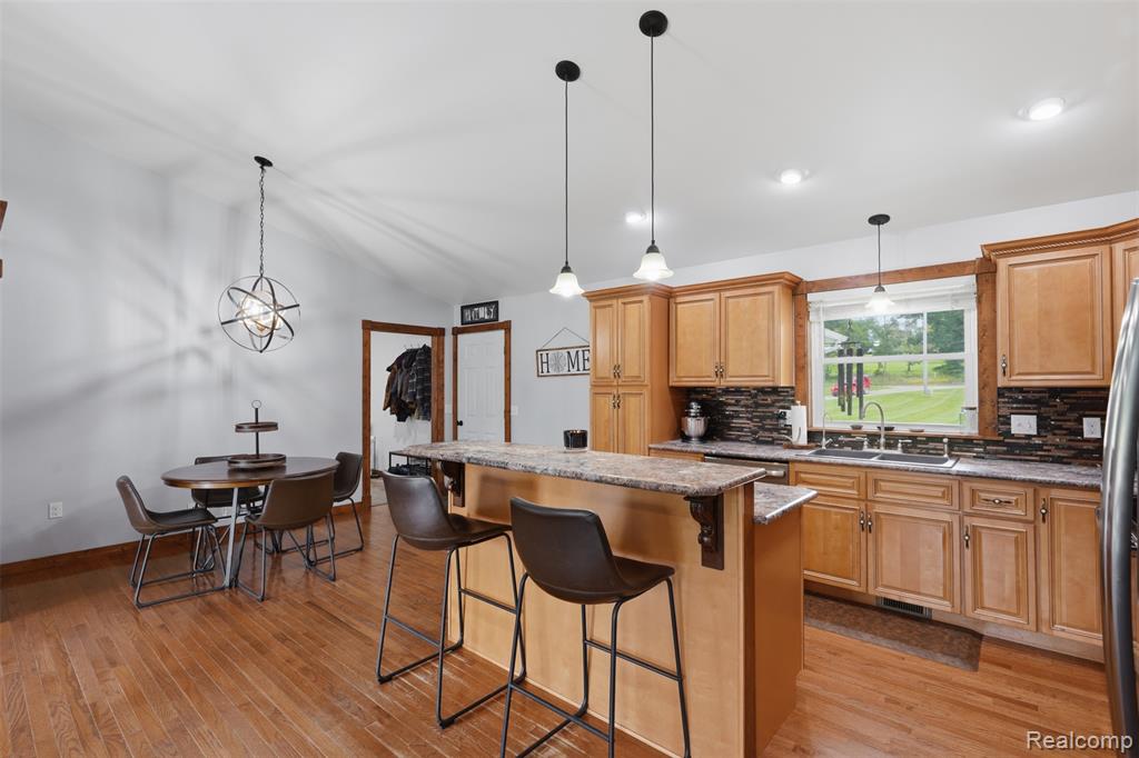 7433 Mabley Hill Road Property Photo 14