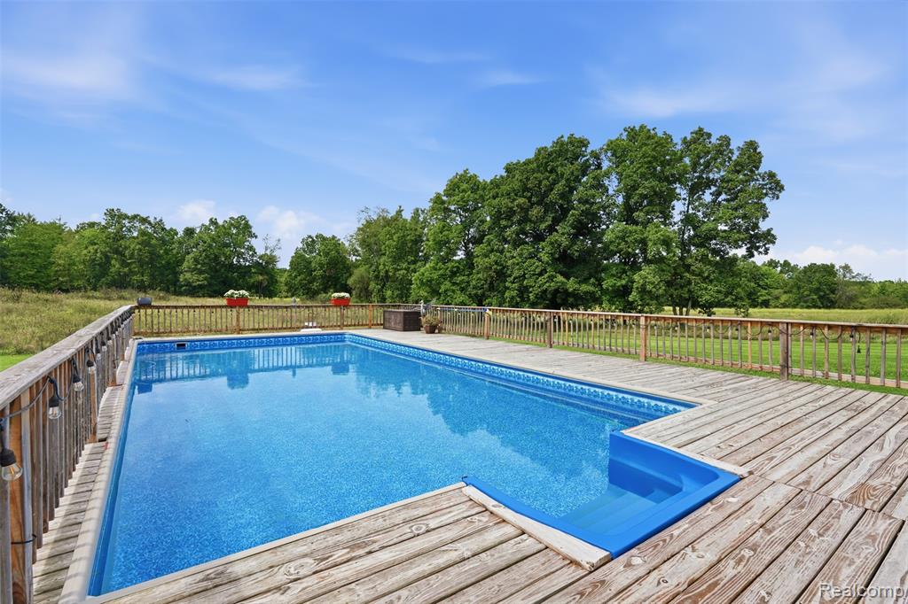7433 Mabley Hill Road Property Photo 37