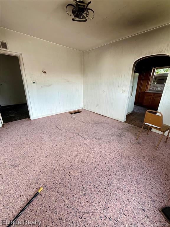 1700 Delaware Avenue Property Photo 5
