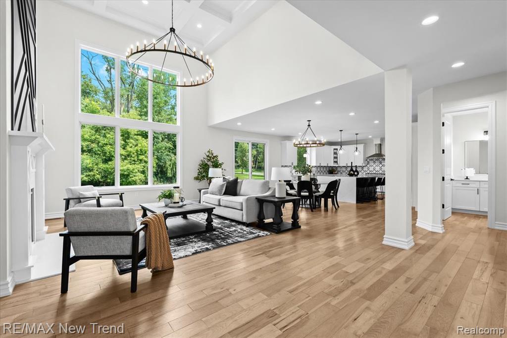 28834 Wintergreen Property Photo 4