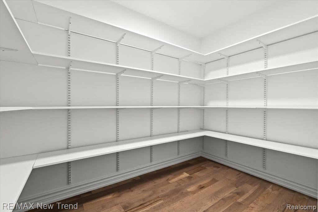 28834 Wintergreen Property Photo 13