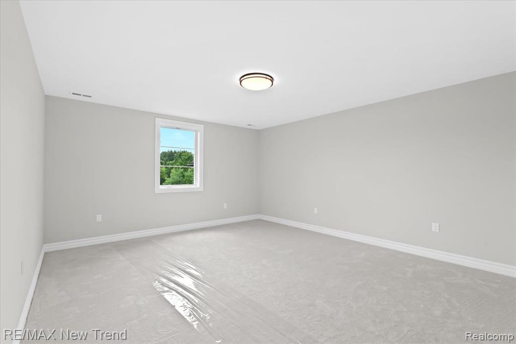 28834 Wintergreen Property Photo 28