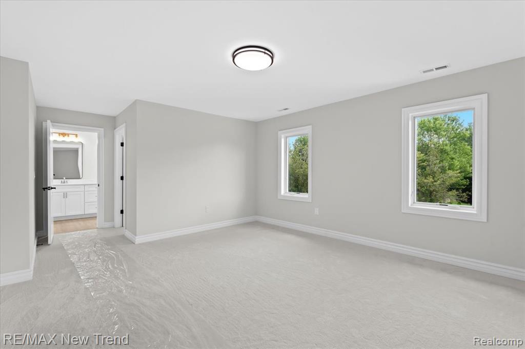 28834 Wintergreen Property Photo 31