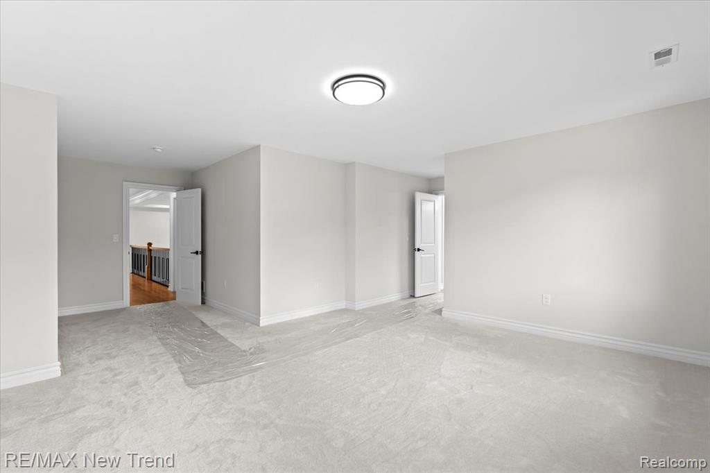 28834 Wintergreen Property Photo 32