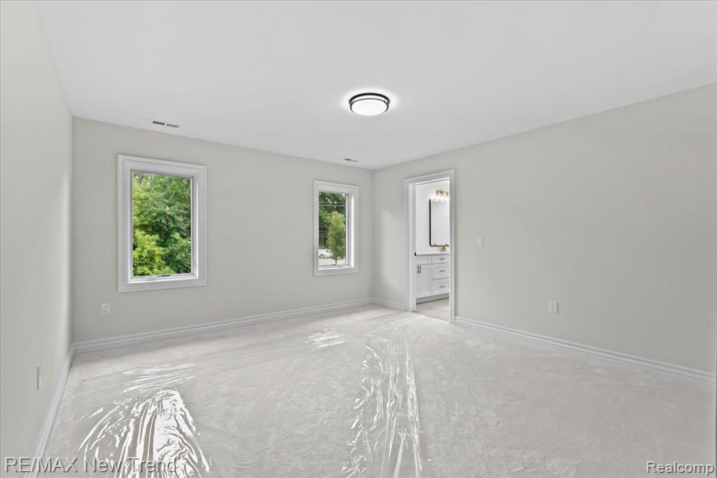 28834 Wintergreen Property Photo 35