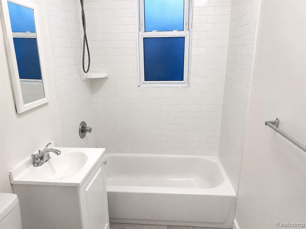 7629 W Vernor Property Photo 4