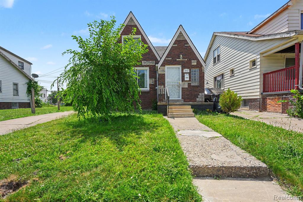 5045 Wayburn Street Property Photo 1