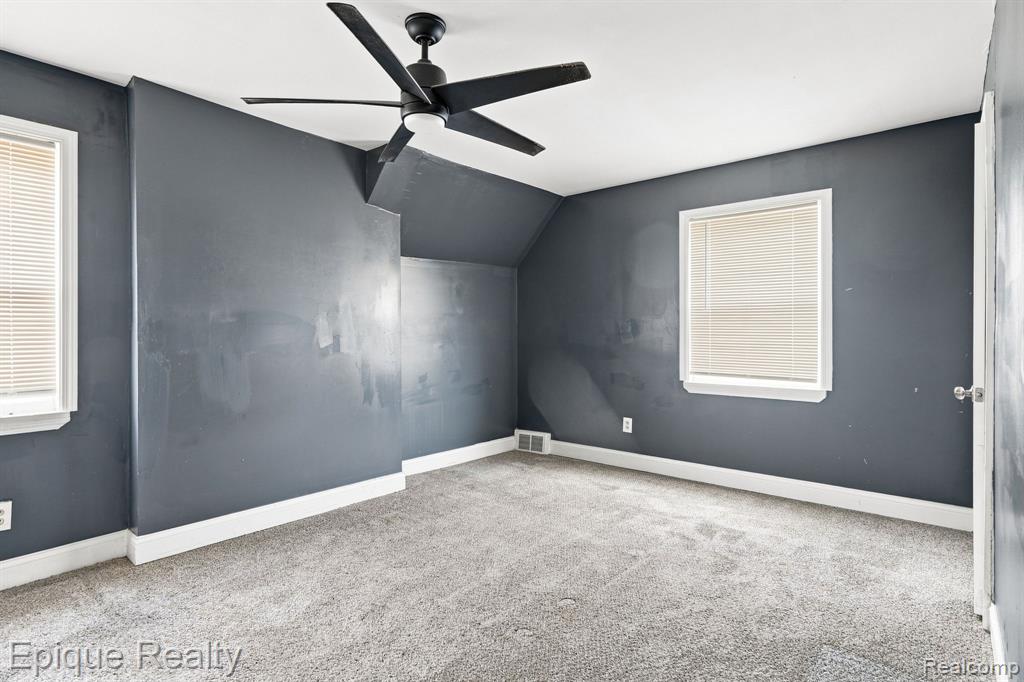 17377 Pennington Drive Property Photo 15