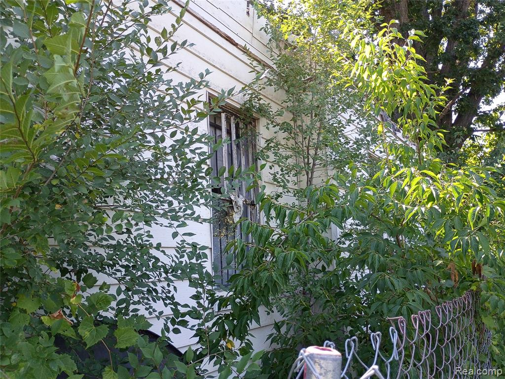 68 E Nevada Street Property Photo 6