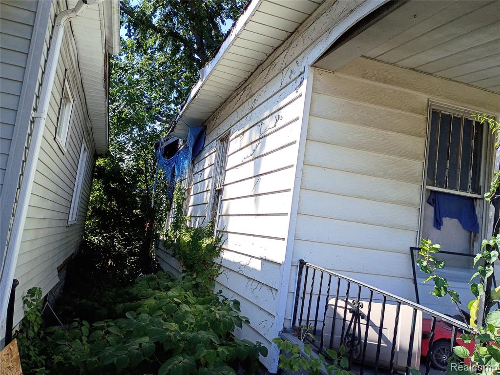 68 E Nevada Street Property Photo 7