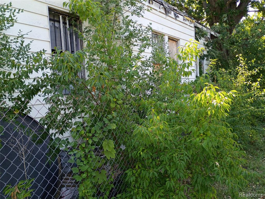 68 E Nevada Street Property Photo 16
