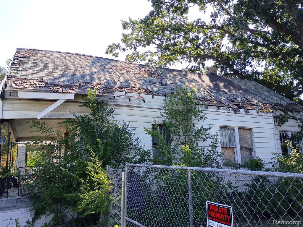 68 E Nevada Street Property Photo 17