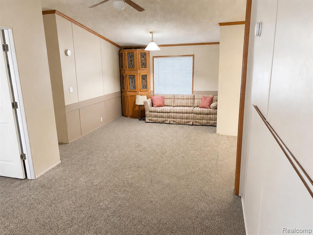 18 Brookfield Property Photo 6
