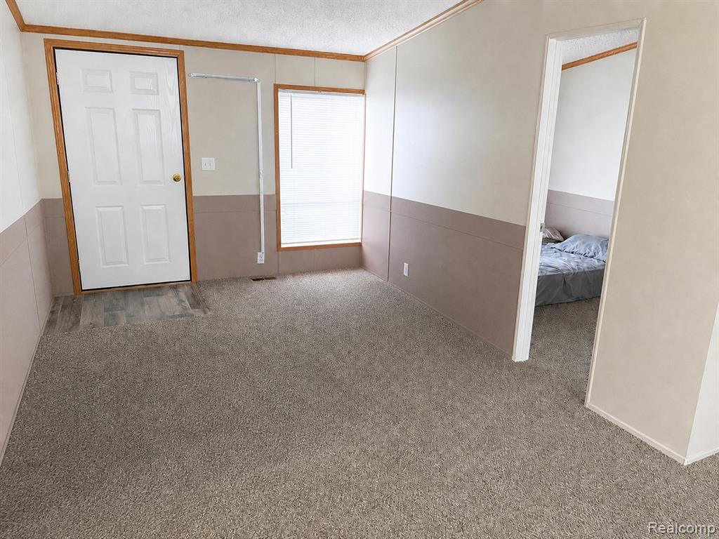 18 Brookfield Property Photo 7