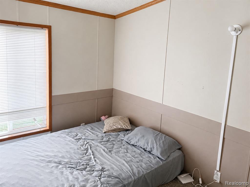 18 Brookfield Property Photo 13