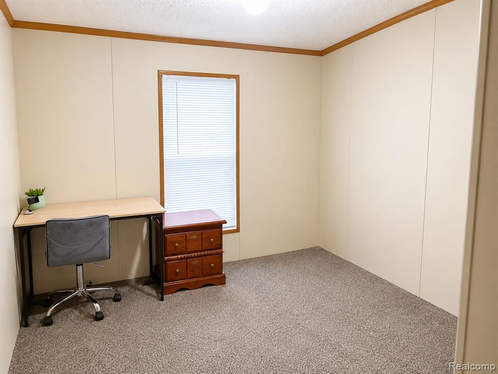 18 Brookfield Property Photo 15