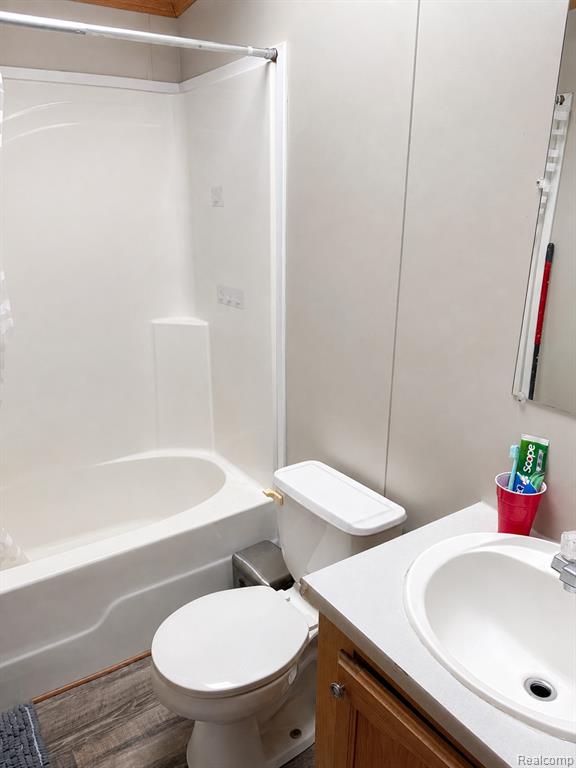 18 Brookfield Property Photo 18