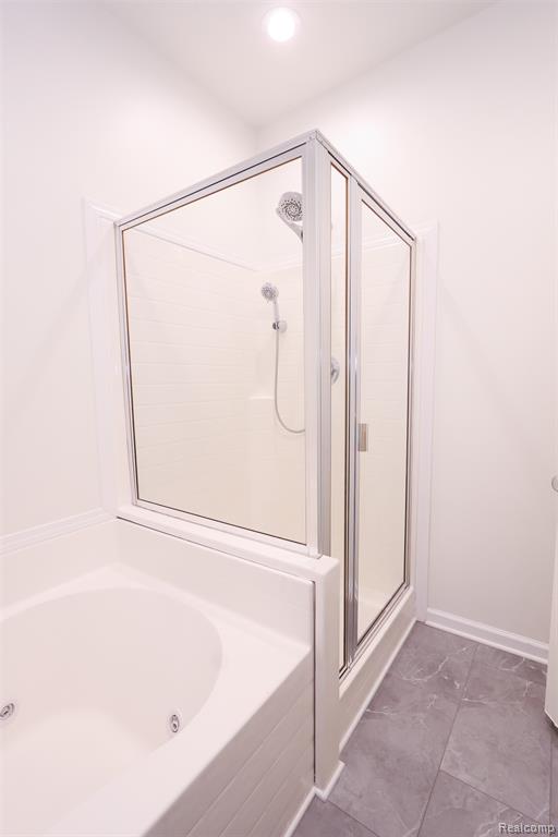 52 W Bethune Street Property Photo 23