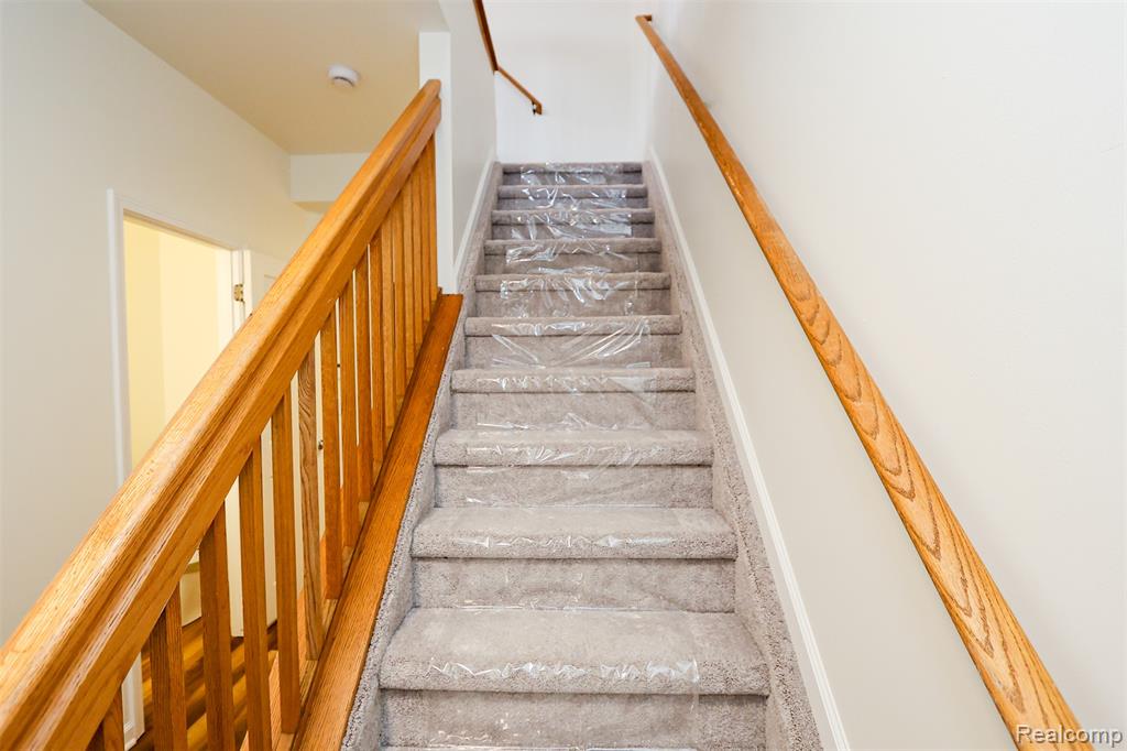 52 W Bethune Street Property Photo 30