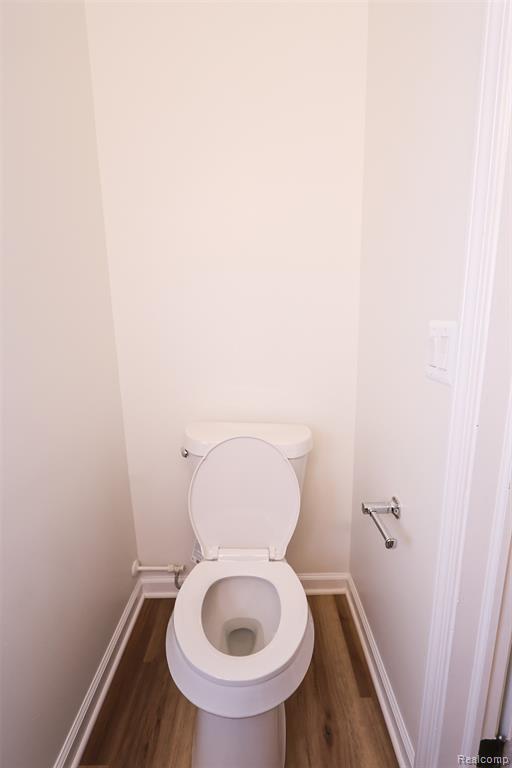 52 W Bethune Street Property Photo 32