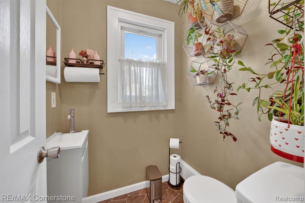 4040 Longtin Avenue Property Photo 11