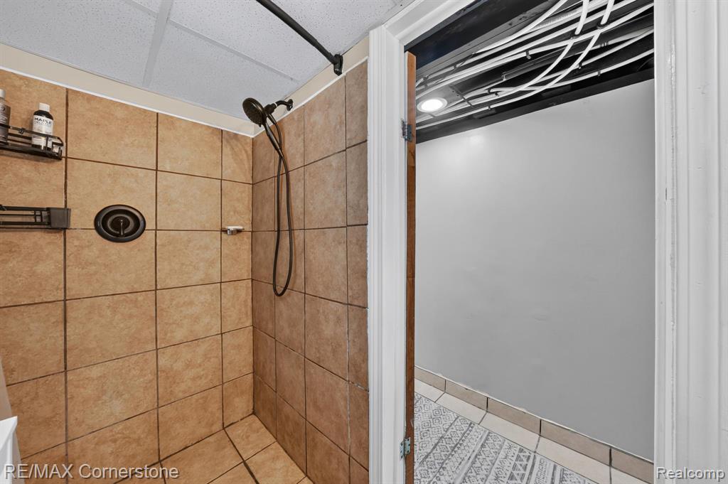 4040 Longtin Avenue Property Photo 24